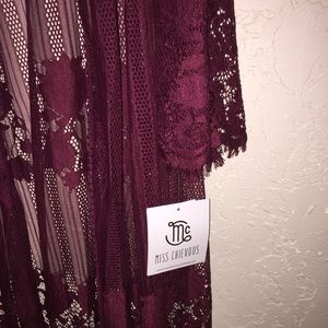 Miss Chievous  Crochet Kimono in Burgundy